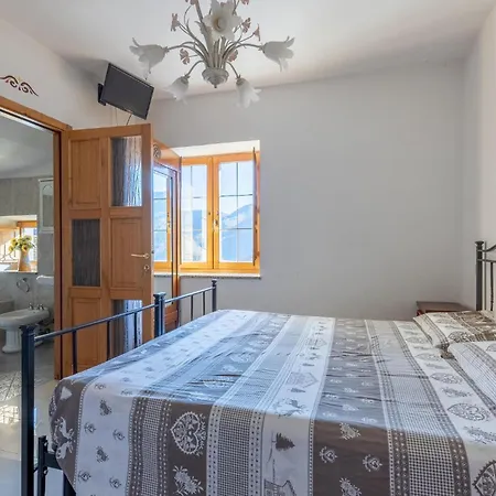 Amazing In With Kitchenette Holiday home *