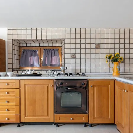 Amazing In With Kitchenette Holiday home *